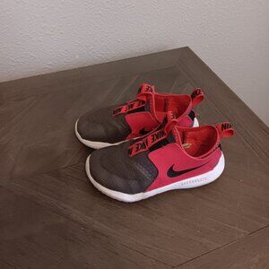 Nike shoes kids 10c